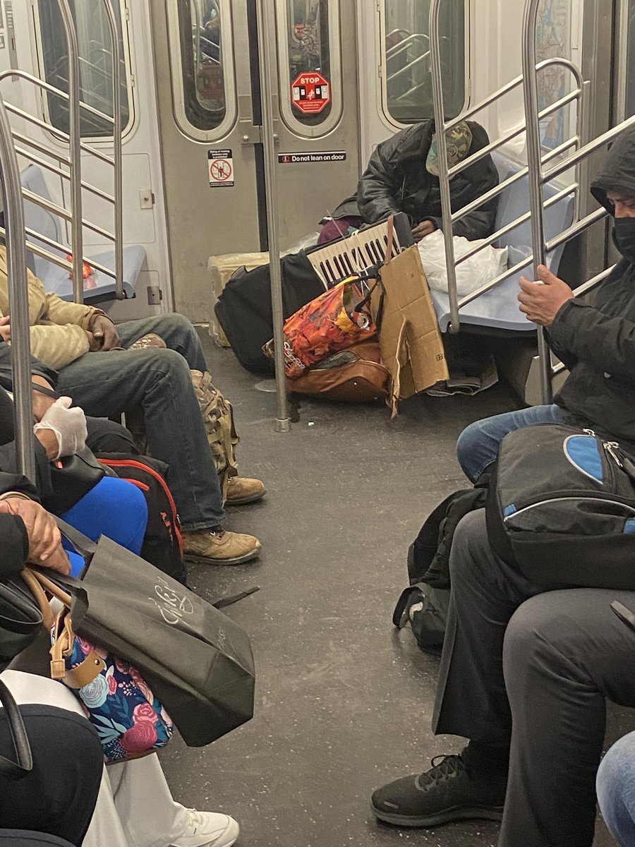 Loyaltyad's tweet photo. @MTA Train #6372 Train 2 heading Fulton BK… “This is unacceptable” https://t.co/5p5WF4jqL8