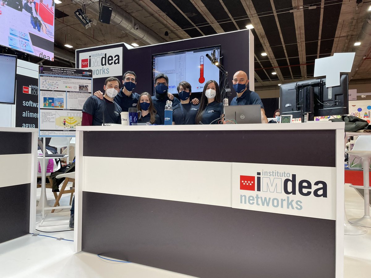 IMDEA_Networks's tweet photo. ¡Arranca la Feria #MadridEsCiencia! 🙌

¿Quieres conocer cómo funciona un sistema de votación que usa blockchain y un dispositivo de comunicación inalámbrica sin baterías?

¡Te esperamos hoy y mañana en el pabellón 14 (stand 18) de @IFEMA junto al resto de @IMDEAInstitutes! https://t.co/B9xVWrLajN
