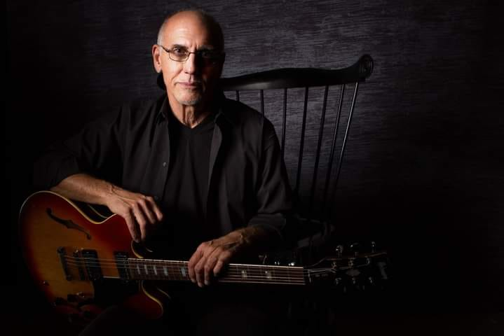 Happy Birthday to Larry Carlton, 74 today 