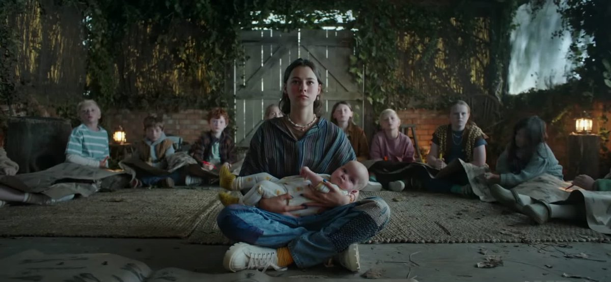 Watch the teaser trailer for the new horror comedy series THE BABY, starring CSM talents Nate and Jude Barrowcliffe! Click the link to watch: m.youtube.com/watch?v=chmDrJ…