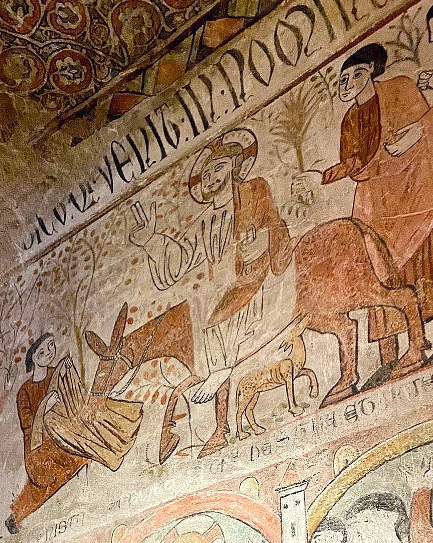RomanicoEspana's tweet photo. Hace poco más de una década, durante las labores de restauración de la sala capitular del Convento de San Clemente de Toledo apareció este recoveco con unas pinturas murales de hacia 1200 totalmente intactas. Pertenecerían a la primitiva iglesia, reconstruida en el siglo XVI. https://t.co/vetwMfHFKg
