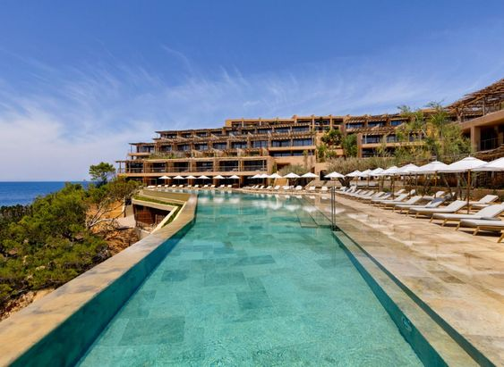 MarktheSpaman's tweet photo. European Spa Gold List: @Six_Senses_  Ibiza ~ https://t.co/yOBuRHWDT1 via @eurospamag #Spa in Spain! https://t.co/mAlDFJVFI0