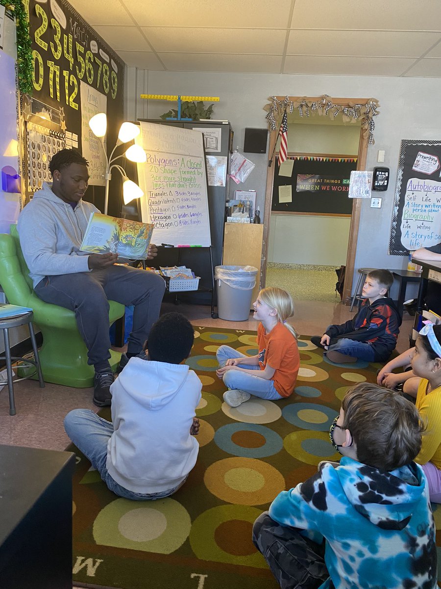 Jen Shust tweet media