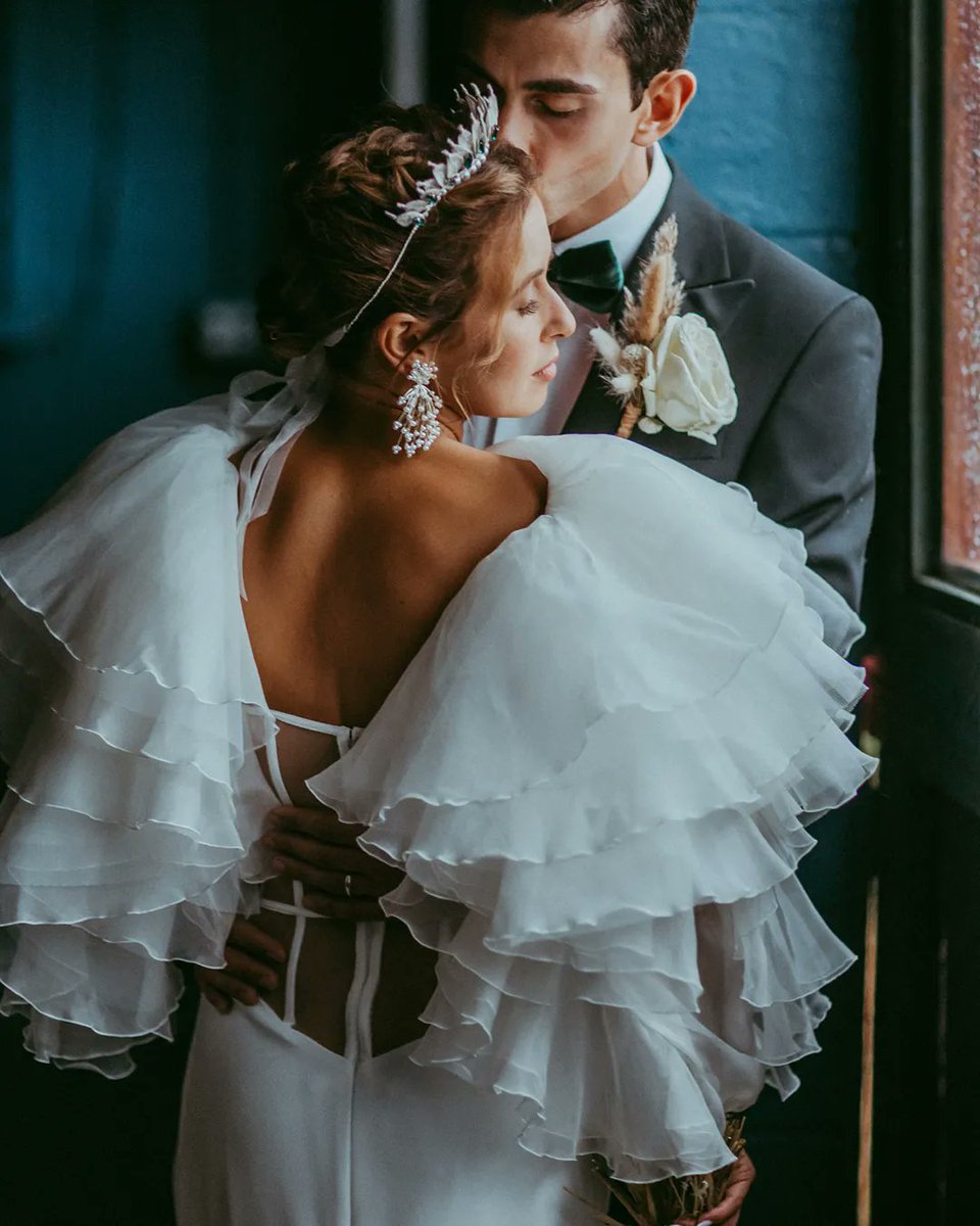 grnweddingshoes tweet picture
