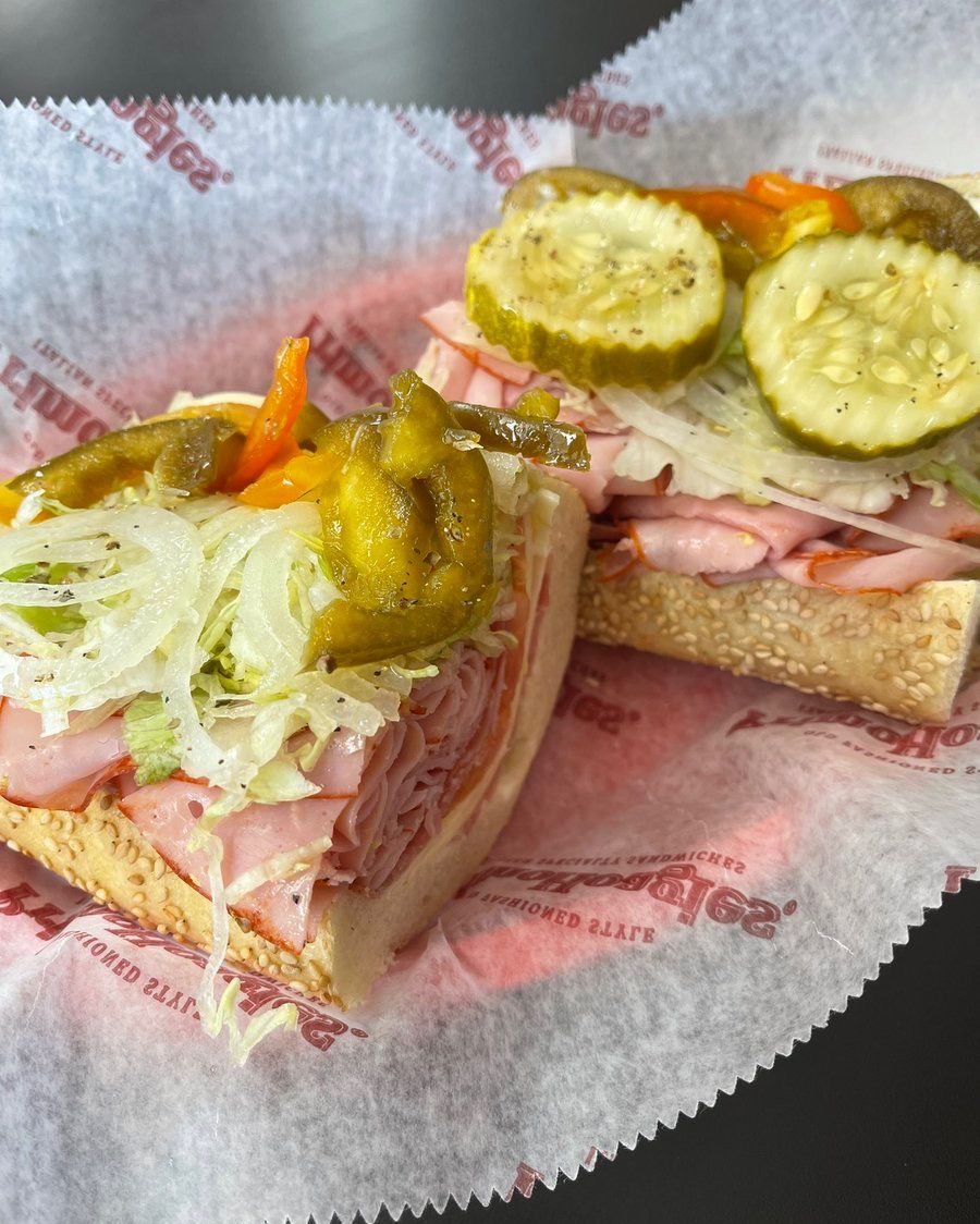 PrimoHoagies's tweet photo. You know what time it is!!
๐ท : @eric_theodore_
#2DollarsOff #PrimoPerfectWednesday #PrimoPerksRewards #MakeItPrimo #PrimoHoagies https://t.co/sBRcJbQYFY