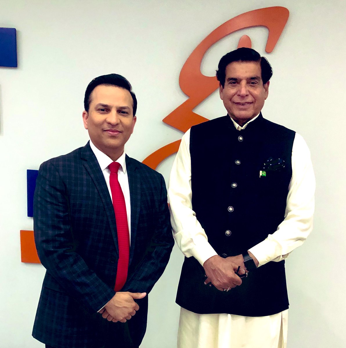 salmanhassan77's tweet image. لانگ مارچ پنجاب میں داخل ہوچکا۔ پیپلز پارٹی پرعزم۔ سابق وزیراعظم راجا پرویز اشرف کی جی این این آمد۔ 
#PPPLongMarch