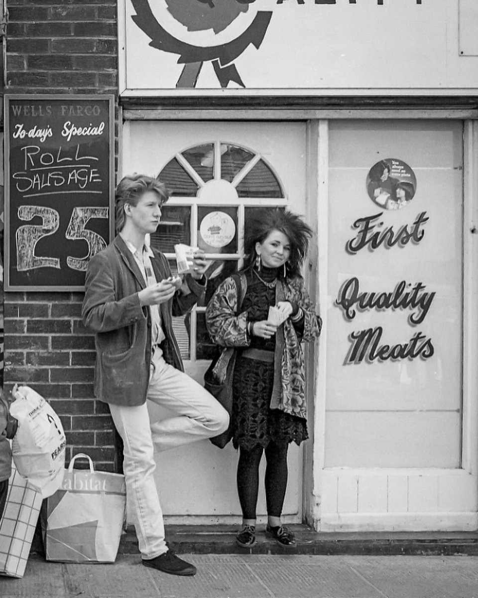 barras100fest's tweet photo. Young people from @StMungoArt have written and recorded a song inspired by this photograph taken by @peterdegnan2 called Mirrorball. @jill_lorean @TrustCultural @CreativeScots https://t.co/6IZ6NTpTr9