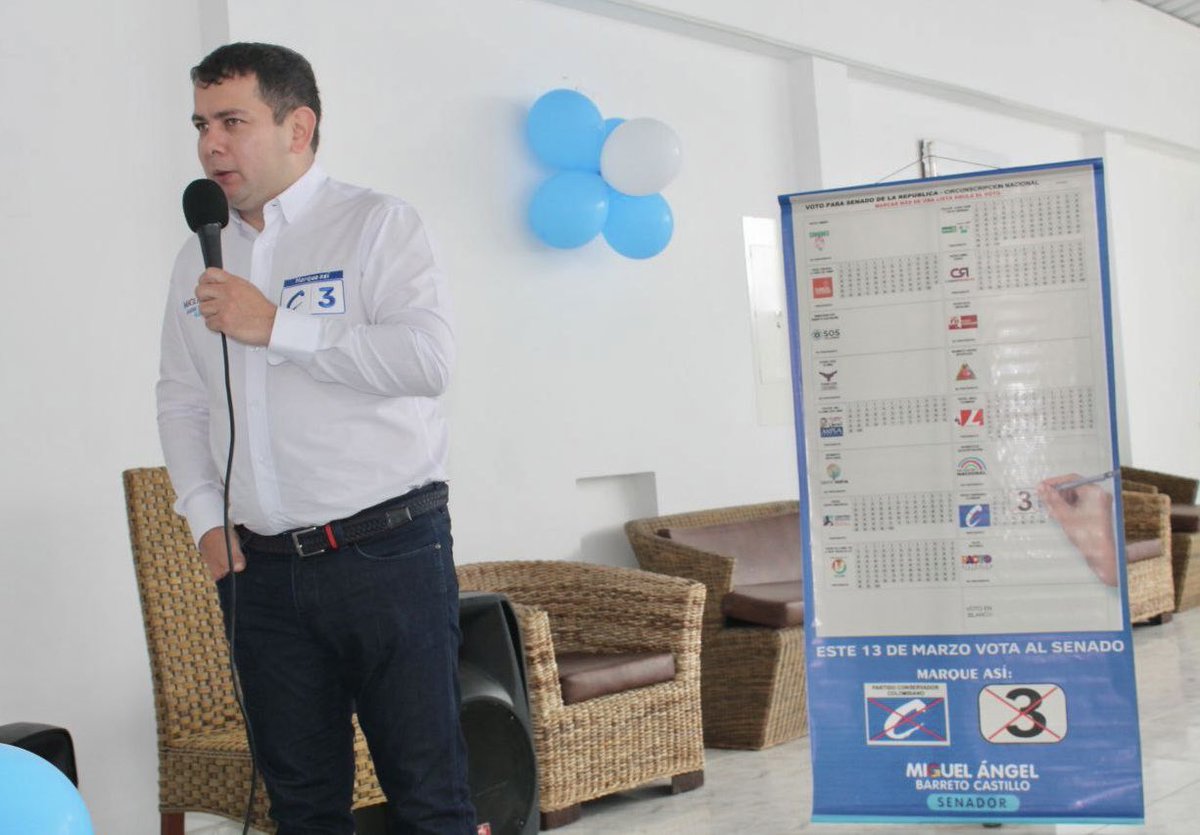MIgueBarretoC's tweet photo. #LaRutadelProgreso🇨🇴 llega hoy al #ValledeTenza y la región de Neira. Iniciamos muy temprano agenda en Guayatá. Acompañado de los líderes del municipio y nuestros amigos. Reafirmamos el compromiso de traer oportunidades para el sector agropecuario 🙌🏻🥑🌽 https://t.co/hyVWKc0NK7
