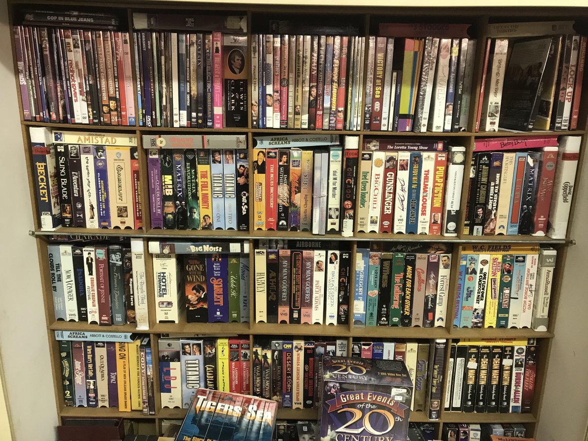 mhendu0930's tweet photo. We’re back. Monroe Symphny League book fair this weekend. https://t.co/VIIaewOtYU