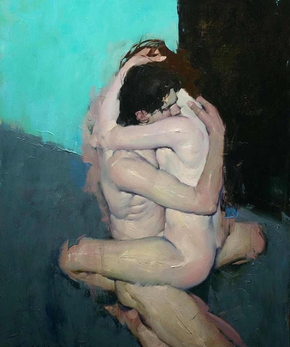 Bütün vücudunu santimetrekarelere ayırıp
Birer birer öpmeliyim
Ve sonra sımsıkı sarılmalıyım sana
Böylece ölmeliyiz
Aradan yıllar geçip
Bizi buldukları zaman
Etlerimiz çürümüş olsa da
Kemiklerimiz ayrılmamalı birbirinden
Hadi gel
Nefes almak hüner değil
Seninle ölmek istiyorum