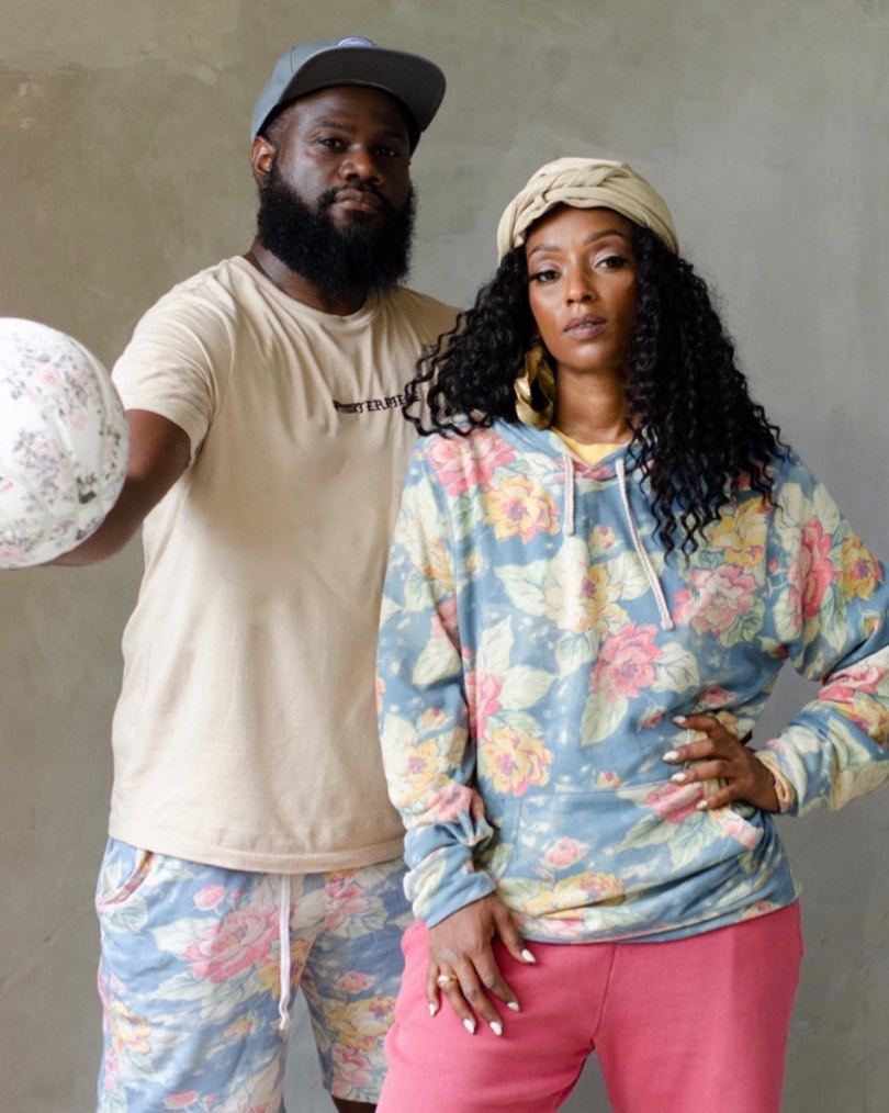 People will be in a secret competition with you and still be losing. <a href="/SteveMcKieBeats/">Steve McKie</a> 

Floral Basketball 🏀 #localeverything (IG)
📸Photo and Styling: #thesoulofgolden (IG) 
Hair: #layedbylish (IG)
Makeup: #pretty4umakeup (IG)