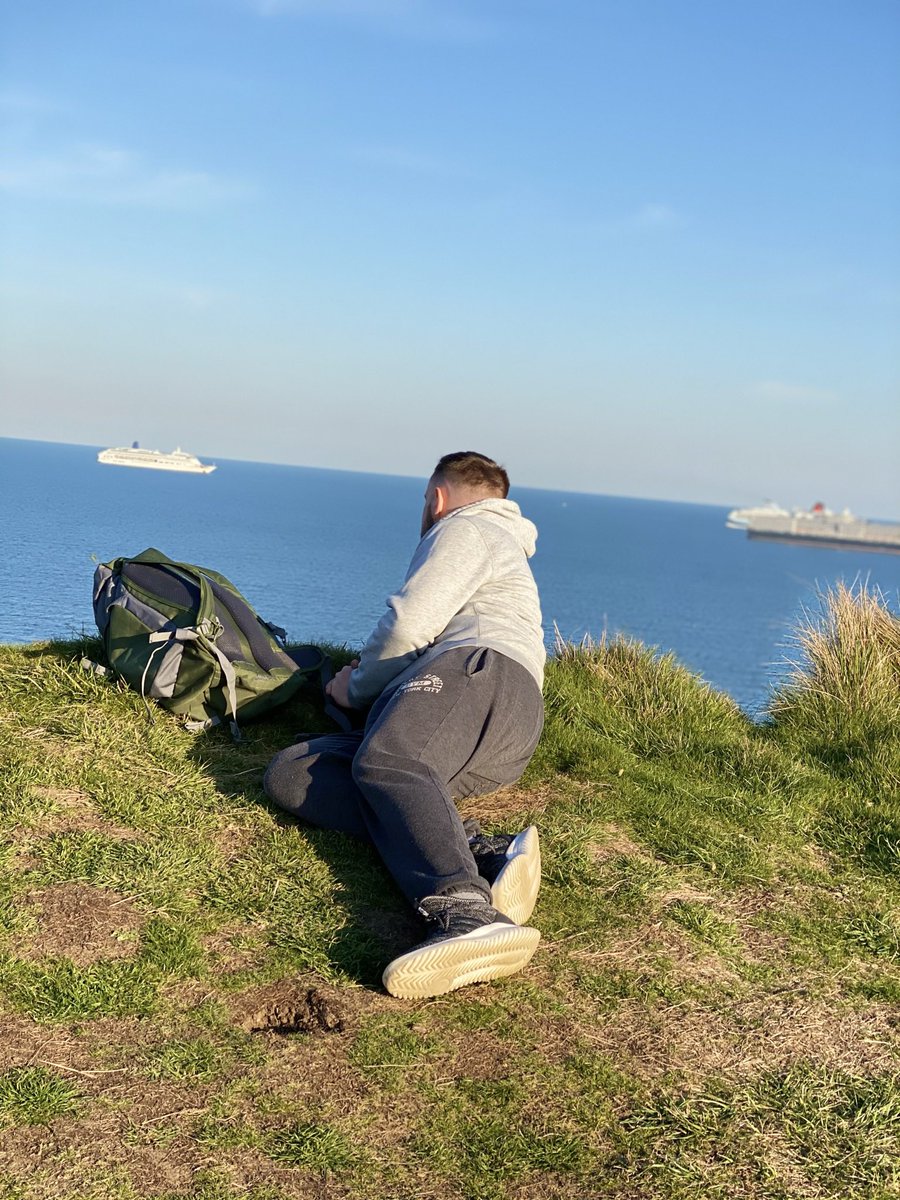 Bulldog_Badger's tweet photo. Looking out to sea whilst on a #coastalwildcamp #coastal #wildcamp #wildcampinguk #wildcamping #weymouth #dorset https://t.co/Q6eTRpLDg8
