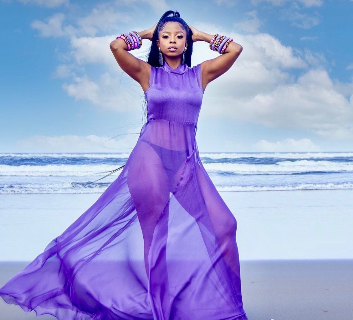 #Nosaconn Music Spotlight 💫

Today we shine the spotlight on the beautiful <a href="/zinhlemadela/">Zinhle Madela</a> from SA , KwaZulu Natal 🇿🇦

She is an afro pop singer and musical entertainer , community development practictioner as well as arts and culture enthusiast.