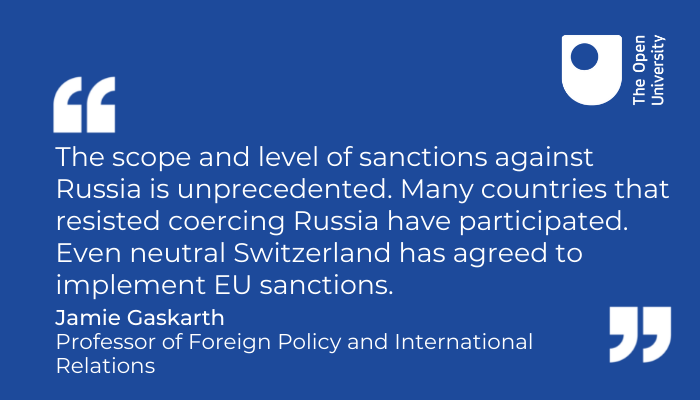 OpenUniversity's tweet photo. #OUacademic Prof Jamie Gasgarth shares four key insights from the #UkraineInvasion including an analysis of the attack, the global response, what Russia might do next, and where the future may lead.
Take a look here:
https://t.co/qtDnbAS7ku https://t.co/kld2QPc3I9