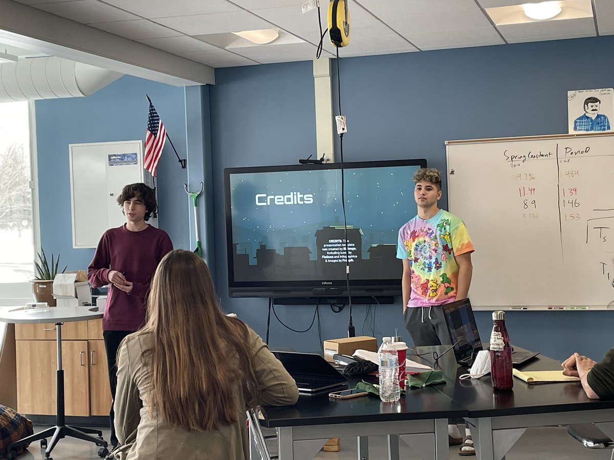 MapleHill_HS's tweet photo. Video Game Design students are pitching their game ideas to their classmates! @SchodackCSD https://t.co/wl25vQ6roN