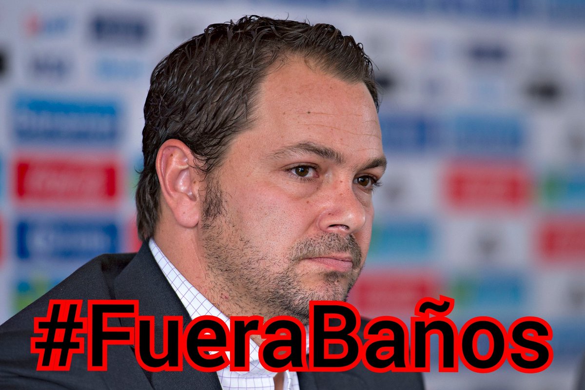 Pasion__America's tweet photo. Es oficial.

Santiago Solari deja de ser el entrenador del @ClubAmerica.

En esta @ también pedimos la salida de Santiago Baños. Su ineptitud nos ha llevado a una mediocridad histórica.

Cada ♥️ es un #FueraBaños. https://t.co/pqfx5zRrX9