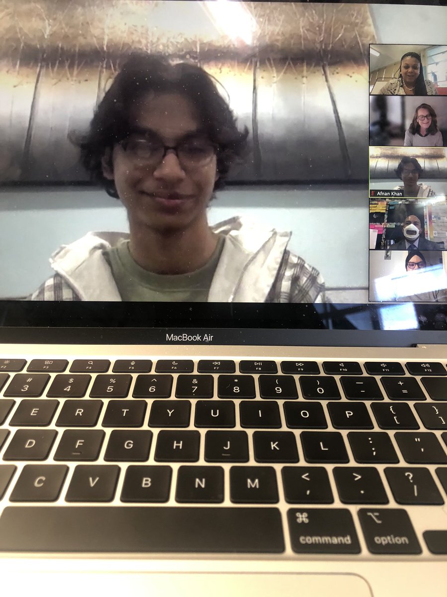 It’s Read Across America Day! Thank you to Principal Desjarden and her team of <a href="/YDMA_PS242/">PS 242 YDMA</a> for an exciting morning of reading with her Kindergarteners. Jabari Jumps is a great story about overcoming fear &amp; the importance of supporting adults. S/O to all the readers today.