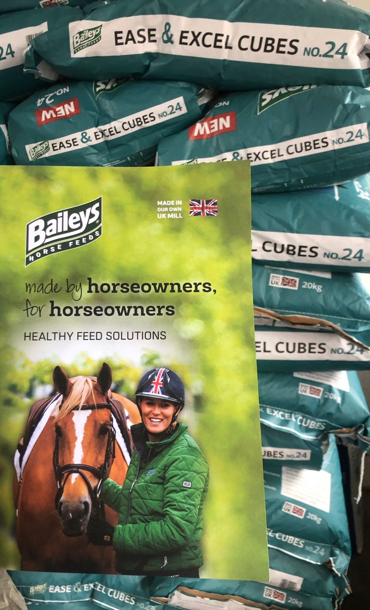 Mer Pol Mounted (@merpolmounted) on Twitter photo Today we had the amazing Caroline Dickens from <a href="/BaileysFeeds/">Baileys Horse Feeds</a> visit. Caroline gave our grooms & officers an in-depth lecture about feeding & the digestive system.
One thing I’ve learnt with working with horses is you never stop learning #StandTall #BaileysFeed #FedOnTheBest Today we had the amazing Caroline Dickens from <a href="/BaileysFeeds/">Baileys Horse Feeds</a> visit. Caroline gave our grooms & officers an in-depth lecture about feeding & the digestive system.
One thing I’ve learnt with working with horses is you never stop learning #StandTall #BaileysFeed #FedOnTheBest