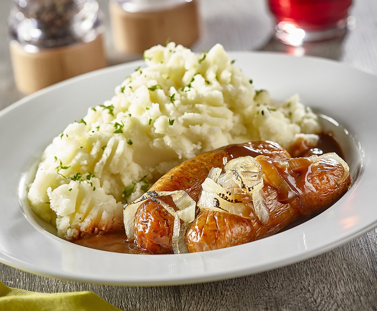 LucasIngredient's tweet photo. Lucas Potato Mash is a fantastic ready-to-use mix that should not be overlooked, as it's one of the most versatile of our Lucas Kitchen products...

https://t.co/yWudbzDplm

#LucasKitchen #PotatoMash #PotatoTopping #SideDishes #OvenReady #ReadyMeals https://t.co/FOfrDOIaFO