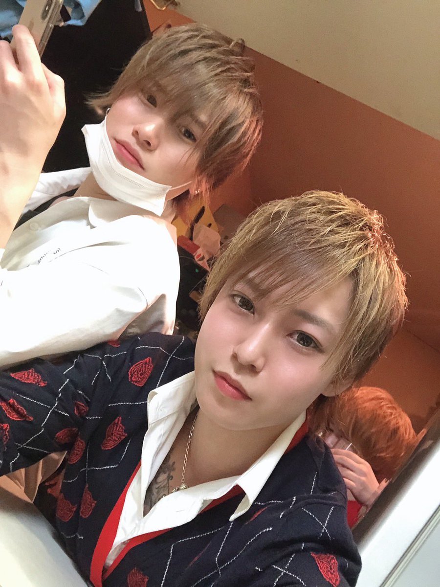 aaagingaa's tweet photo. 今月も頑張ります

#legend #kgproduce #thegroup #ざちゃんねる https://t.co/74a6tmqo5o