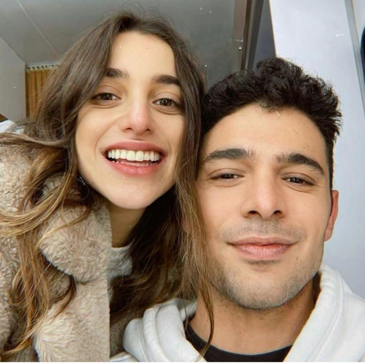 Kül olur kalbindeki zamanlağğğ🖤

#KadMel