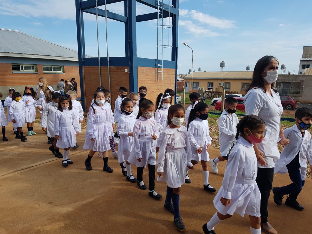 Que felicidad volver a la escuela..ahora Escuela 960 de Itaembé Guazú, inició #CicloLectivo2022 #Misiones