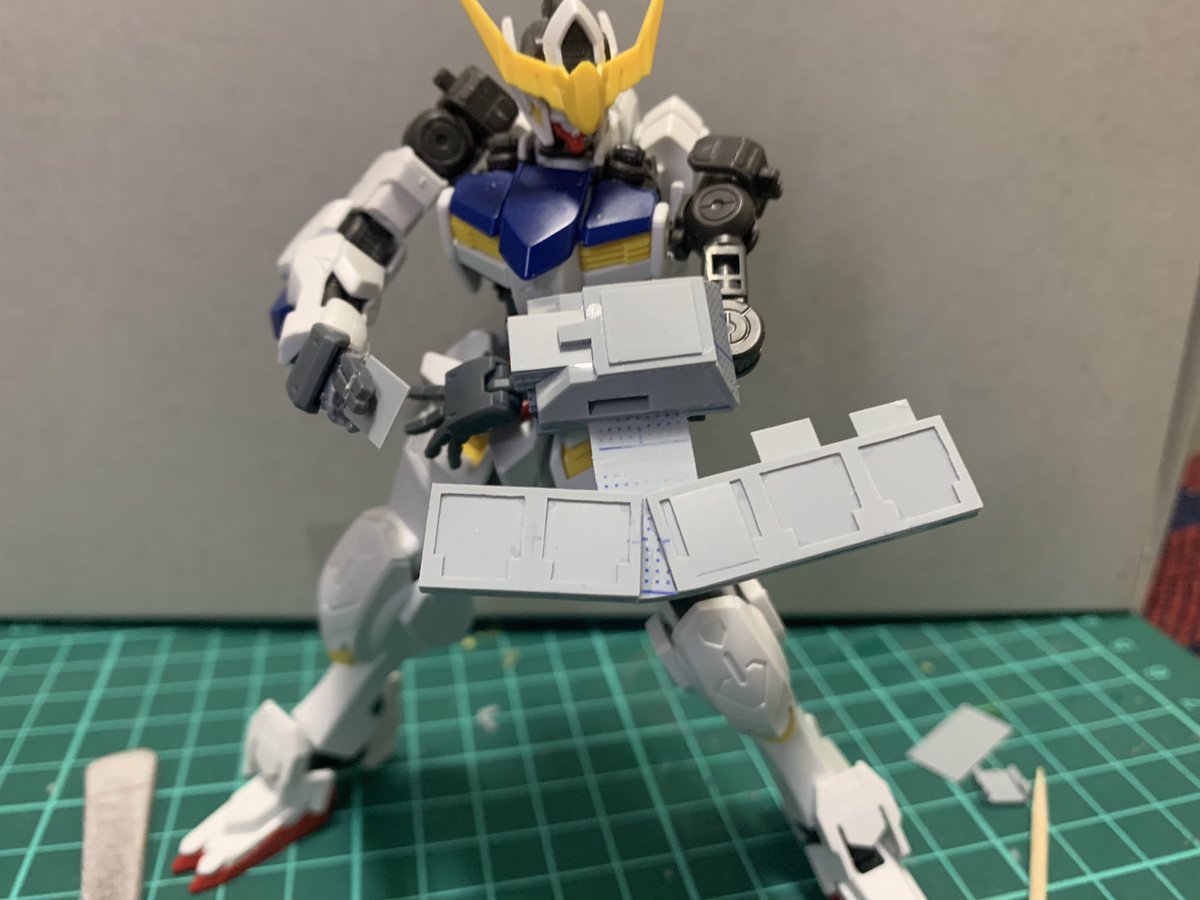Ricech_'s tweet photo. 千年パズルに興奮した勢いでデュエルディスク作った
#ガンプラはどんな自由な発想で作ってもいいんだ 
#遊戯王 https://t.co/5mVKdbJd8j