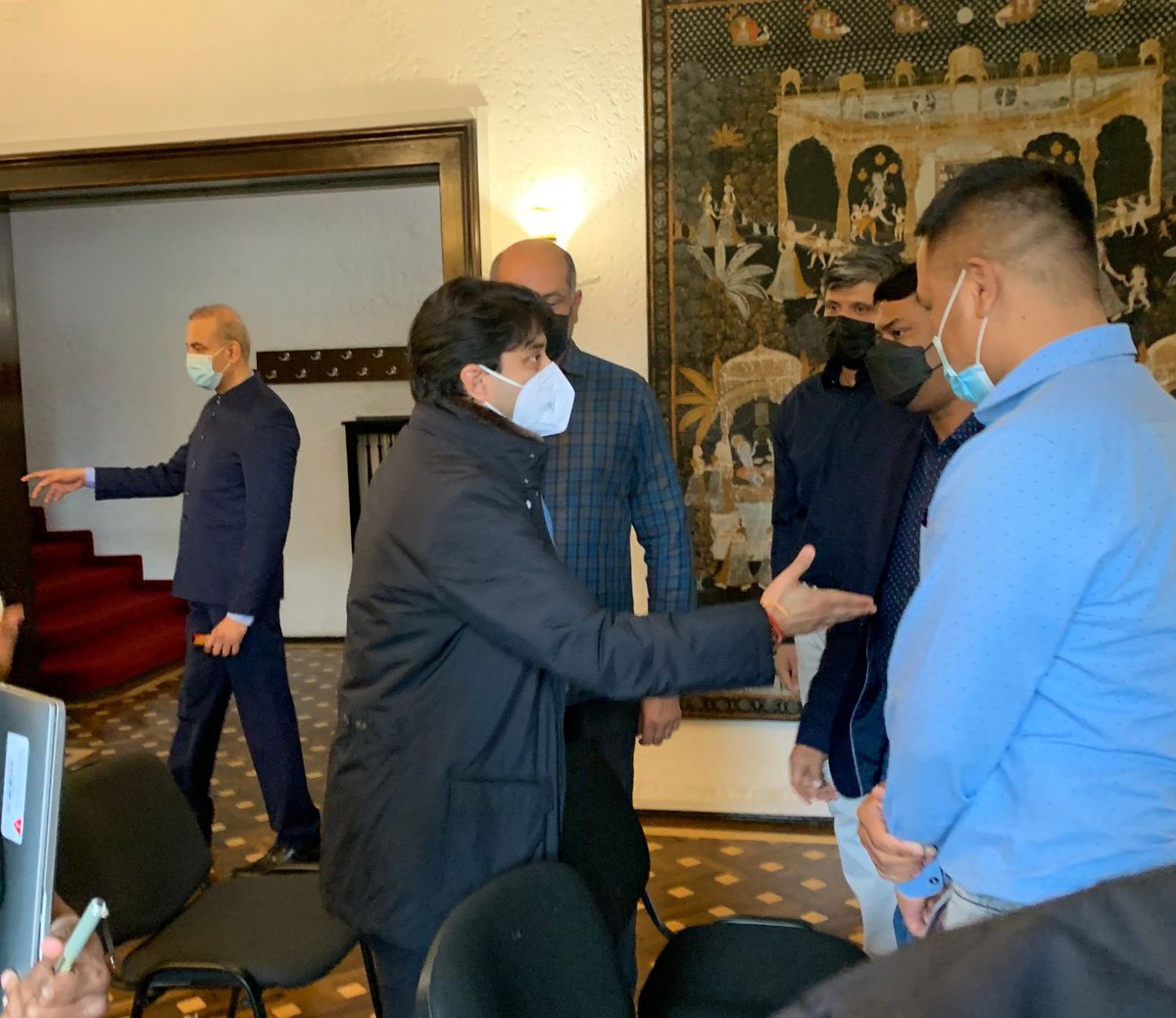 Chaired a meeting with Ambassador Sh Rahul Shrivastava &amp; the Indian diaspora - heads of Indian companies in Romania to decentralise the evacuation operations &amp; map out responsibilities, including assisting with medical emergencies, a 24*7 call center &amp; state-wise data collection.