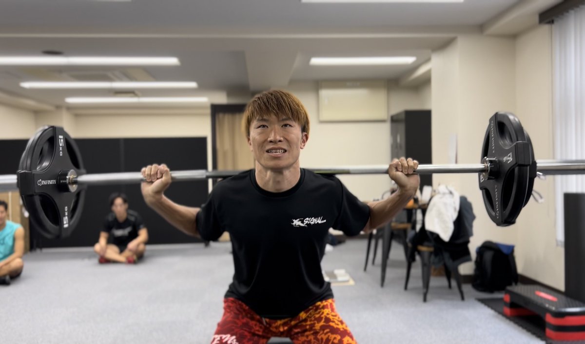 TakeoverRunning's tweet photo. SIGNAL限定Tシャツ

カラーは黒と白
デ��インも大小のロゴ

絶賛発売中です❗️

3/13に開催されるSIGNAL愛知にTシャツを着て参加してみませんか❓

⬇️購入は以下より可能です⬇️

https://t.co/ducDnCkFS6 https://t.co/2PtslgKFvU