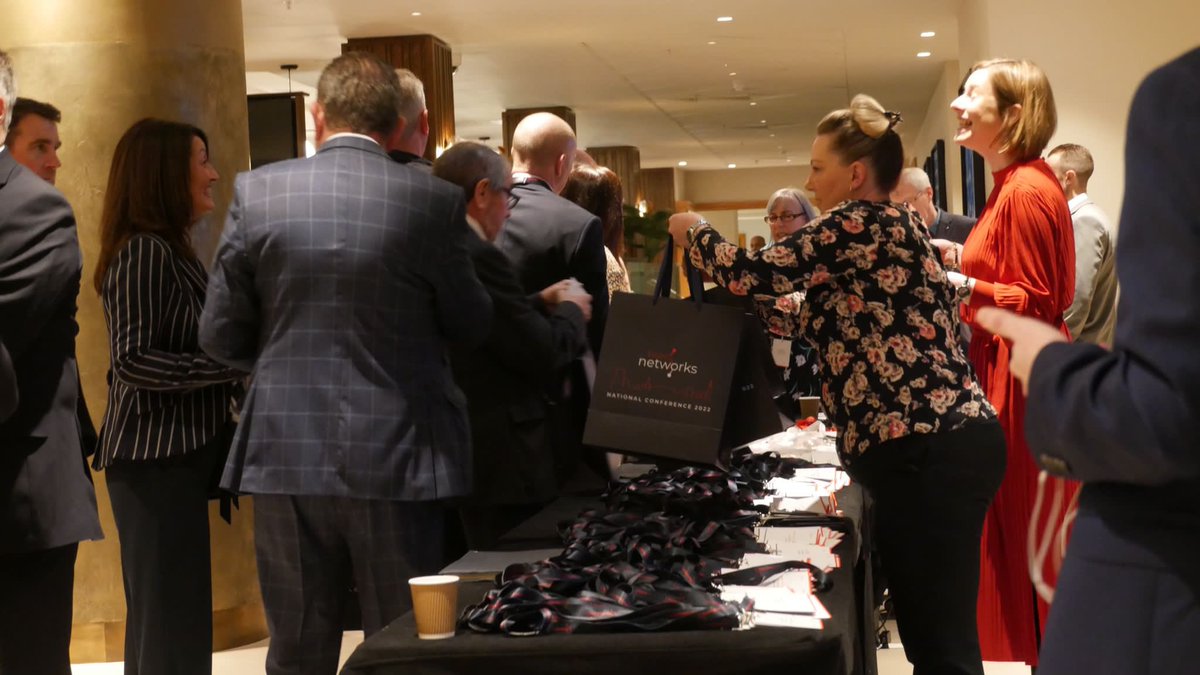 BravoNetworks's tweet photo. The countdown is ON!
Five minutes to go until the conference kicks off. The Hilton is abuzz with activity and our speakers are ready to go.
#bravoconference22 https://t.co/edB0FXA17K