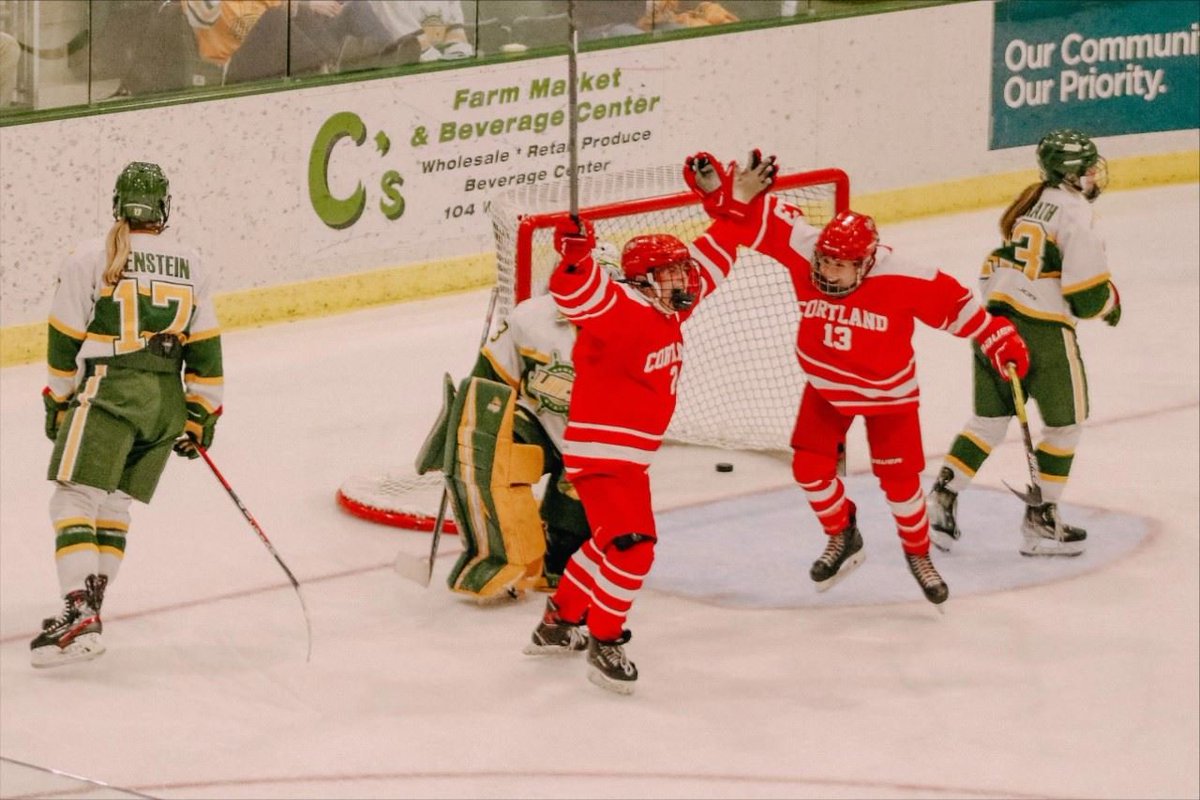 RedDragonPride's tweet photo. SURVICE &amp; ADVANCE!!

Last night Donegan scored in overtime with help from McCabe &amp; Bourgeois. Goergen stopped 30 shots &amp; set a Cortland single-season record with her 11th win 

They head to Plattsburgh on Saturday for the NEWHL Championship game. 

Congrats &amp; good luck! https://t.co/y9DdmQeP6E