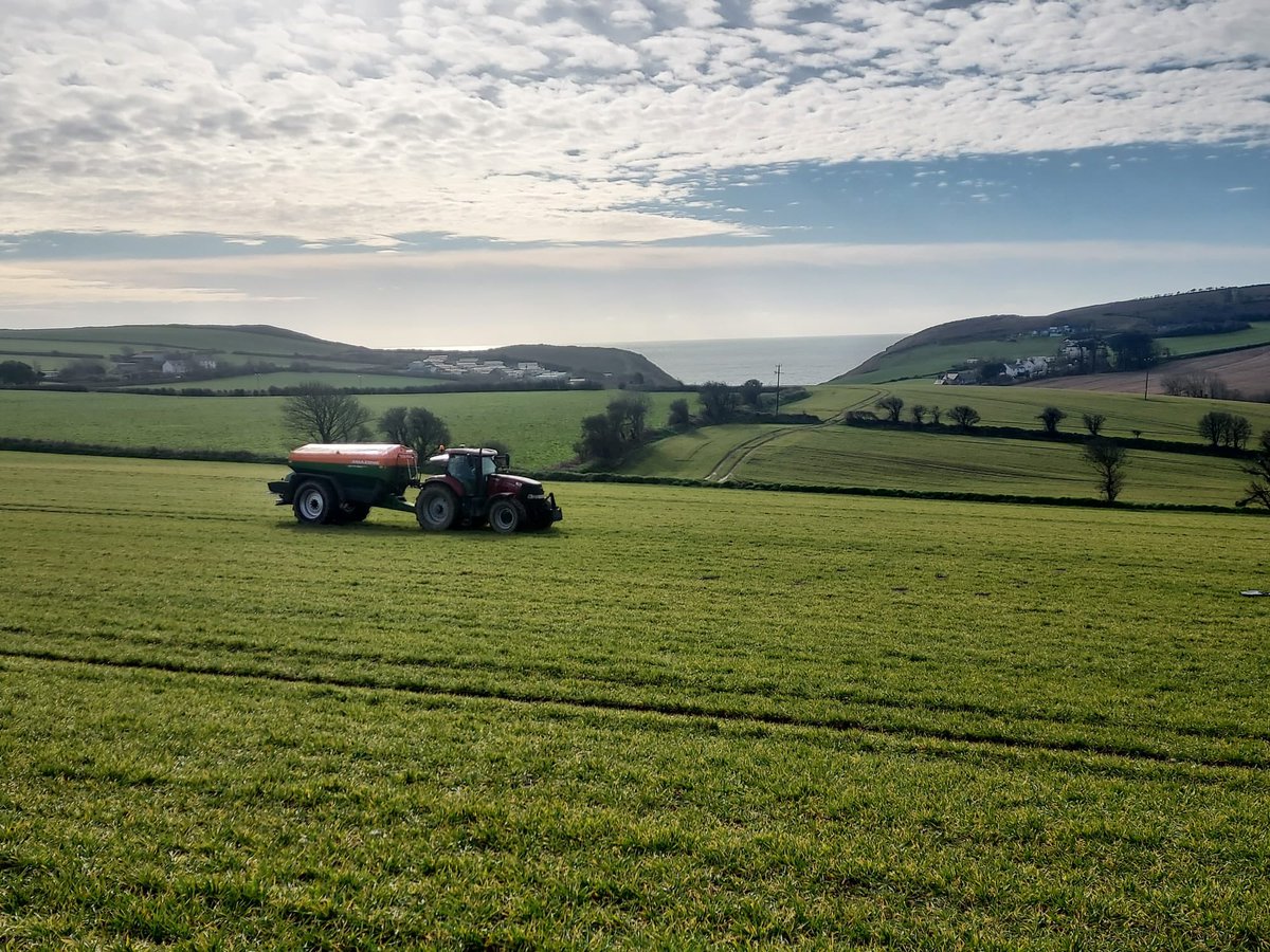 paschal2me's tweet image. Nice location for an #Amazone   ZGTS  #EasyCheck mat test with @twomey_con.