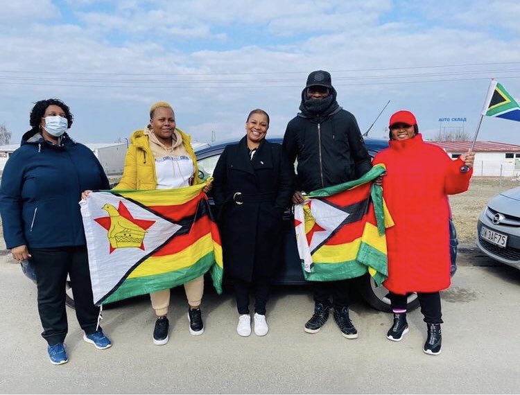 GorongaPrimrose's tweet photo. Powerful image coming from Poland. Zimbabweans and South Africans jointly evacuating Ukraine. https://t.co/UmPZo9IuDw