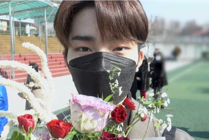 Jeffpicss's tweet image. — Flower Jeff😍

#EPEX #이펙스 #JEFF #제프 #젶프프