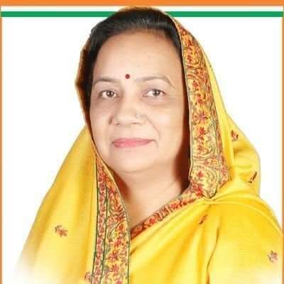 DigambarPandey_'s tweet photo. भोपाल की पूर्व महापौर श्रीमति विभा पटेल जी को मध्य प्रदेश महिला कांग्रेस की प्रदेश अध्यक्ष बनने पर हार्दिक बधाई एवं शुभकामनाएं.... https://t.co/S3tzfQLDlE