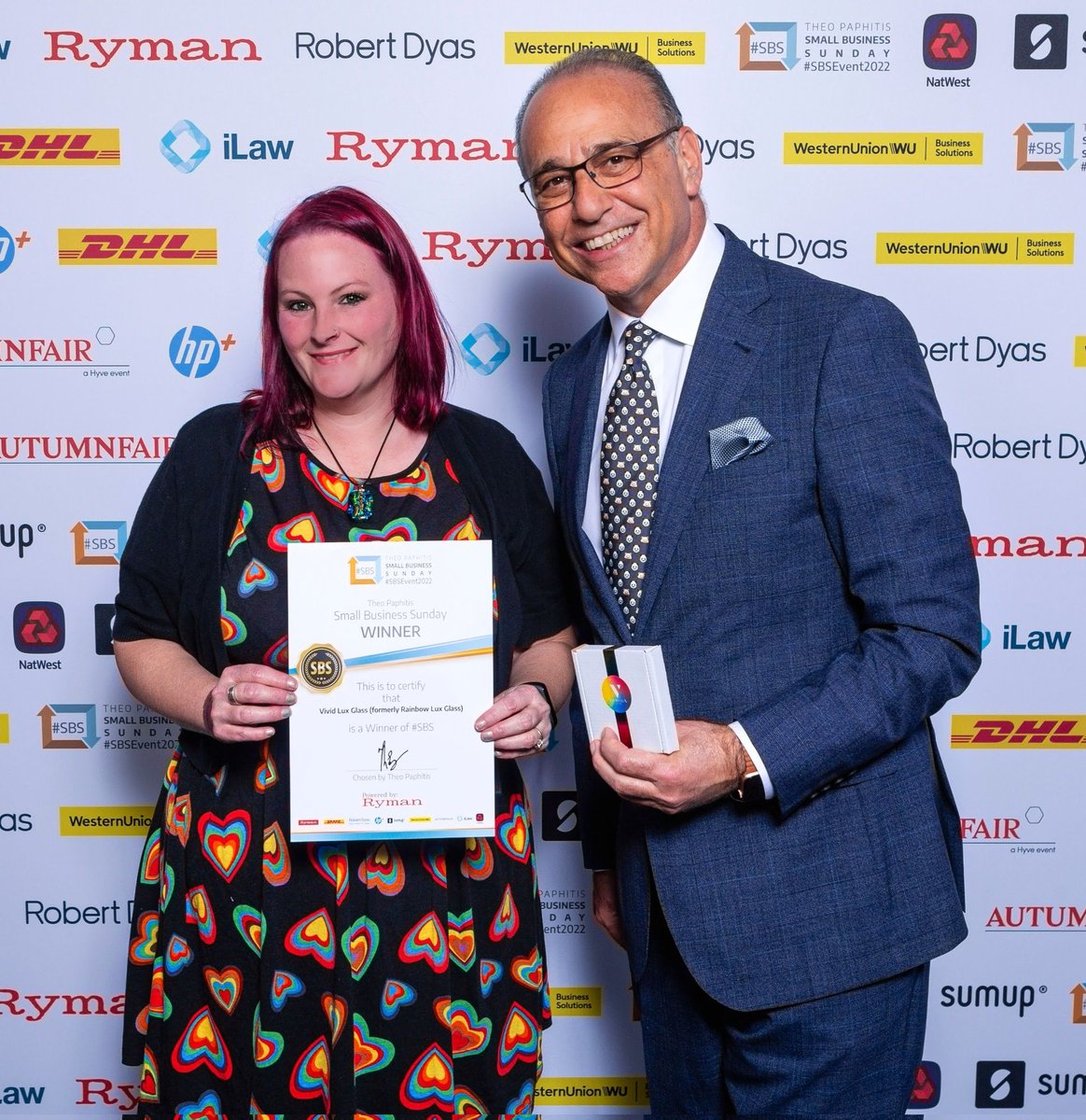 I wrote a (really long 😂) blog post about the SBS Event day &amp; how to enter. It took me hours... Hence I don't write many blogs 🤣
vividluxglass.co.uk/theo-paphitis-…

#SBS #SBSEvent2022 #SmallBusinesses