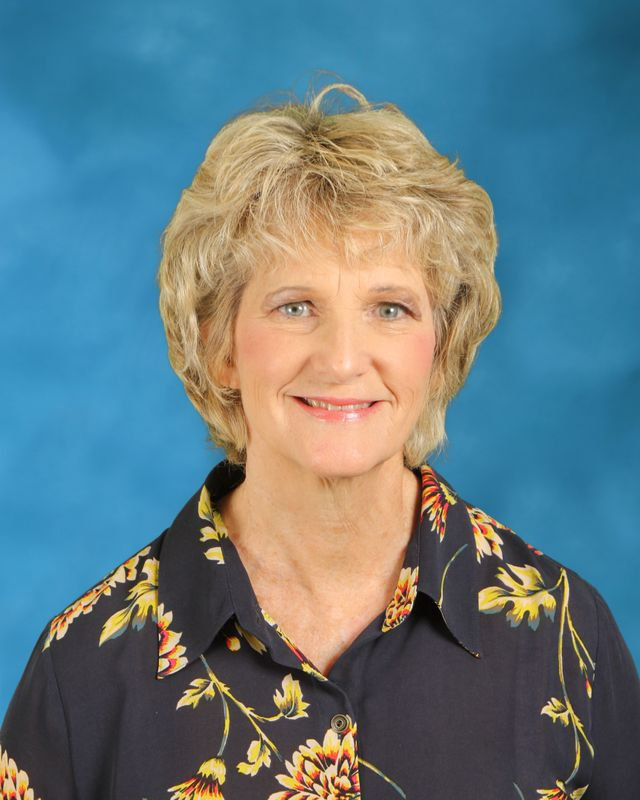 Recognizing Our Employees of the Year - Melanie Anderson from <a href="/CKSatlanta/">Christ the King School</a> is known for having multiple gifts and talents and being generous in using them. She always stays one step ahead of her Principal - always planning in advance!  <a href="/archatl/">Atlanta Archdiocese</a> <a href="/georgiabulletin/">Georgia Bulletin</a>  #Catholic