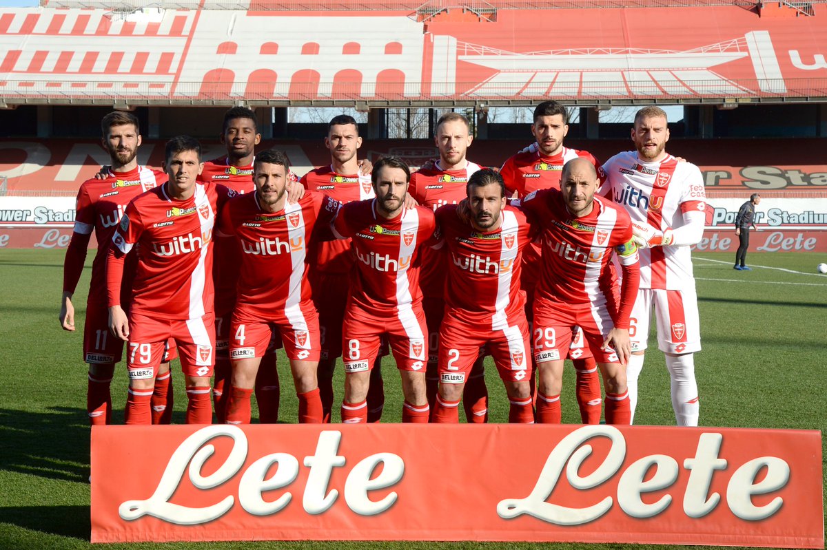 ACMonza's tweet photo. It’s #matchday ⚽⚪🔴🔥
🆚 @parmacalcio1913
🏟 U-Power Stadium
🕑 1️⃣8️⃣:3️⃣0️⃣
🖥 Live su @helbizlive
#MonPar #acmonza #monza https://t.co/Spjgpiyw47