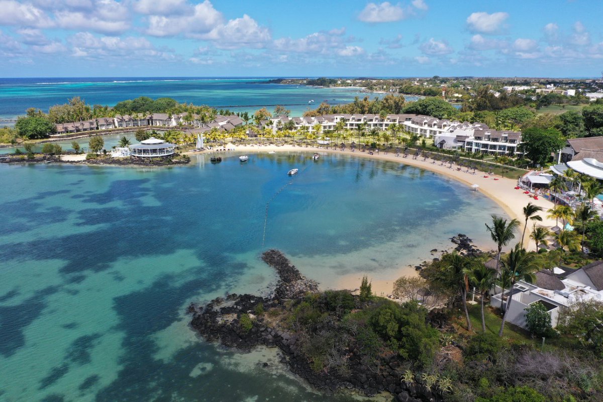 Choose from an array of exquisite rooms, suites and villas surrounded by natural beauty. Our accommodation allows for spectacular views of the blue sea and white sand beaches beneath leafy palms.
👉Book now &amp; get up to 25% off on your stay : bit.ly/3sxSukj