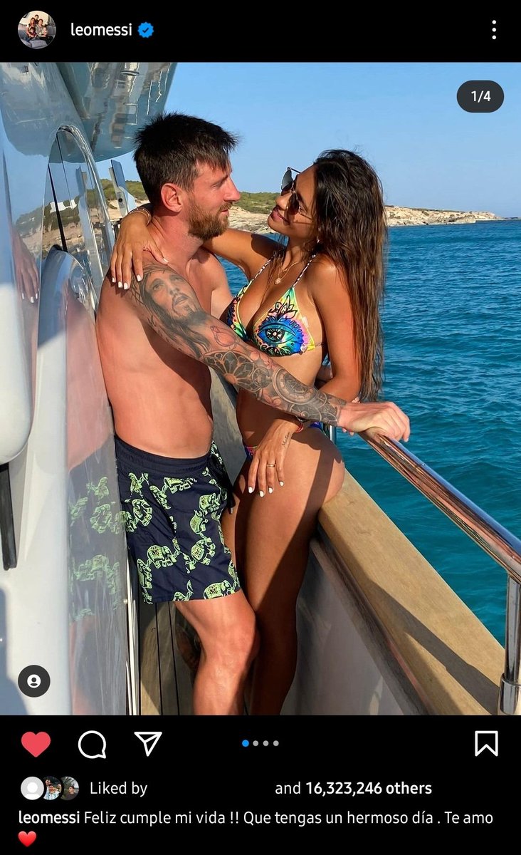 twentyon3media's tweet photo. Messi's post:

For Antonella               |               For Aguero😅
https://t.co/UzE3XNEFaS https://t.co/xYbFl4I1vb