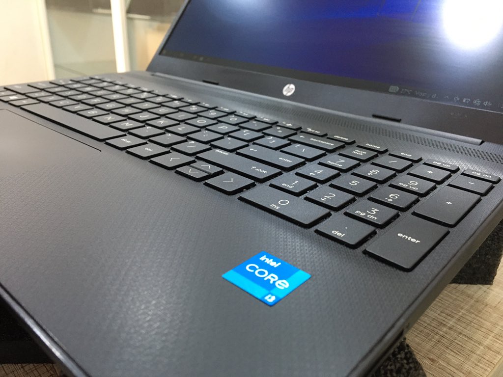 GeoffreyNT's tweet photo. HP Laptop 15 Core i3 11th Gen 15inch 8GB Ram 256GB SSD Pristine Condition   Processor: Intel(R) Core(TM) i3-1115G4 CPU @3.00GHz  Model: HP Laptop 15-dw3xxx 
  Price: K8500 https://t.co/LPCsfGsfPm