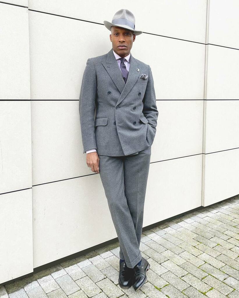 SGordonStyle's tweet photo. If there are fifty shades of grey then this is one of them 😉 - jokes aside, I love how a grey suit always complements other colours worn with it. In this case, the flannel material adds the textual depth and warmth any gentleman can appreciate.⁠
⁠
De… https://t.co/cwvOHpFOtU https://t.co/MV0DCkKHuK