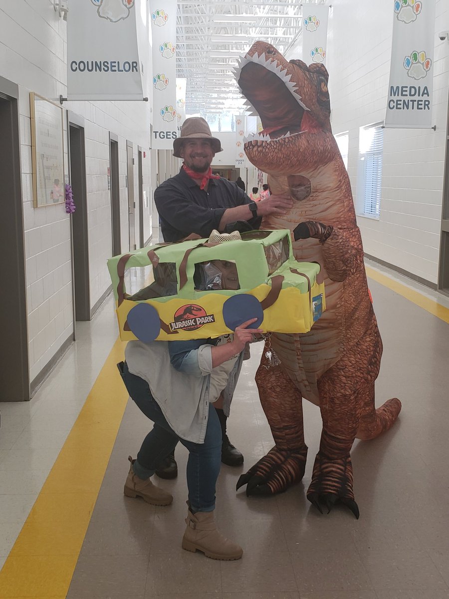 Having fun celebrating Literacy at TGES!