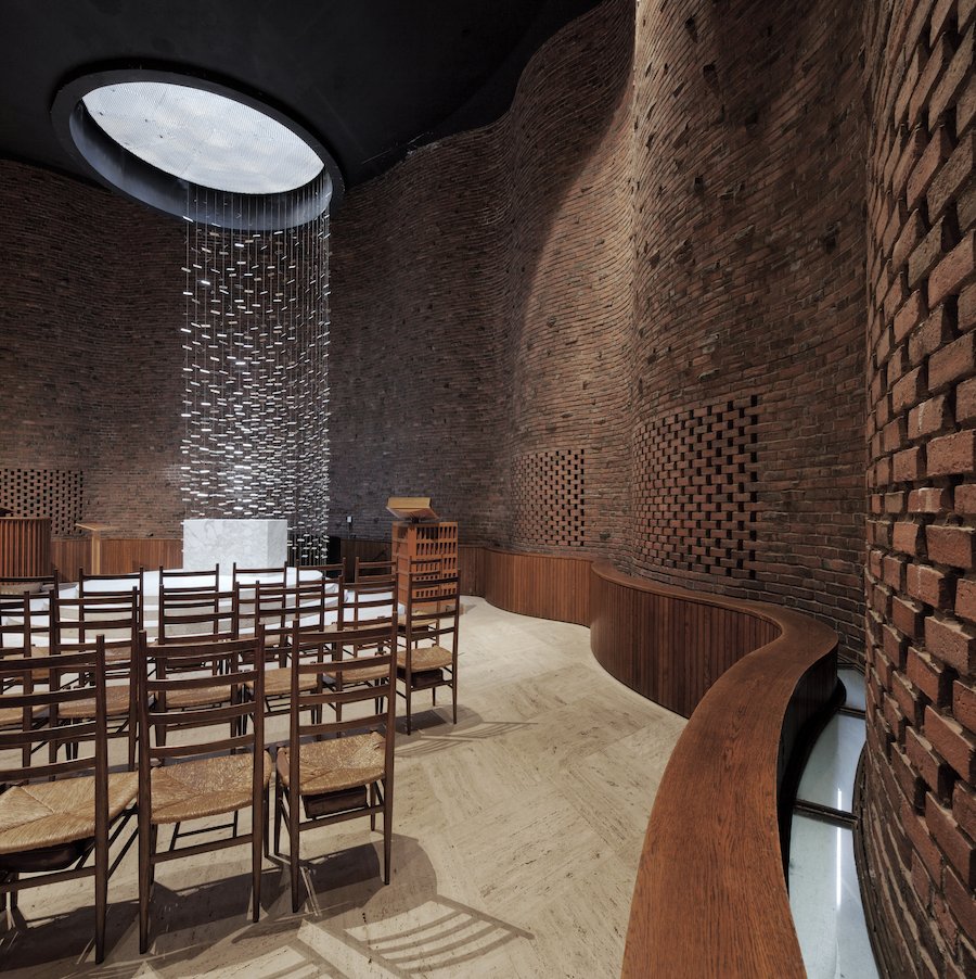 ArchiMaps's tweet photo. From our Eero Saarinen ArchiMap: MIT Chapel, 1950-55. One of the best pieces of architecture at the MIT Campus.
📷:
1 - Naquib Hossain / CC BY-SA 2.0
2 - Gunnar Klack / CC BY-SA 4.0
#saarinen #saarinenarchimap #MITchapel #MIT #archimaps #saarinenguide #eerosaarinen https://t.co/2mtHx8JhaV