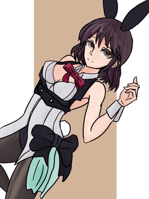 左が初めて描いたにゃーさんで右が一番最後に描いたにゃーさんです 