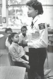AlexandriaVAPD's tweet photo. March is #WomensHistoryMonth and we wanted to highlight one of APD's Pioneers, Lt. Gwendolyn Robbins, in 1974 Lt. Robbins became the first African American female to become an Alexandria Police officer.  She retired in 1996.  Lt. Robbins, we salute you. https://t.co/bCi0TcnVmY