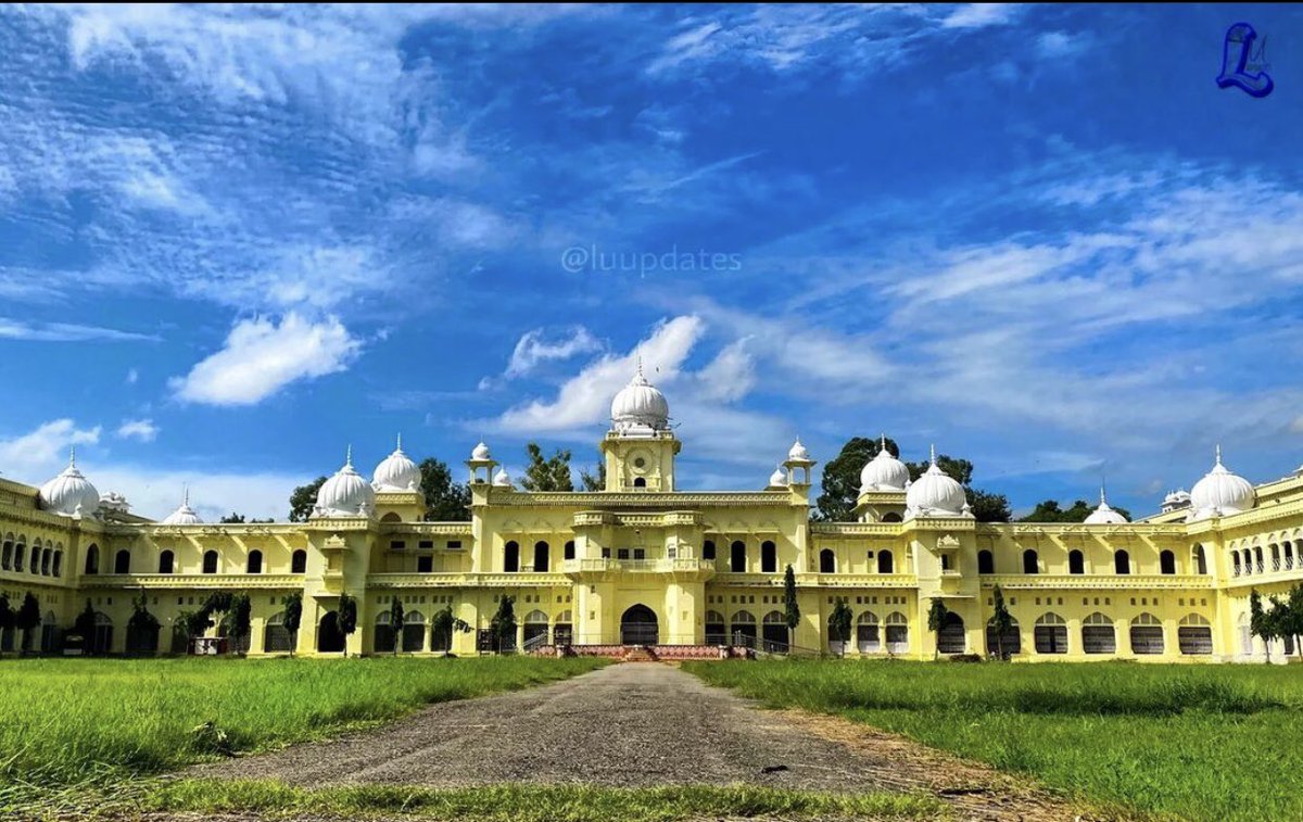 luupdates_'s tweet photo. Proud Moment for Lucknow University Family 😌
@lkouniv ने ख्यातिप्राप्त QS @worlduniranking की #QSAsiaUniversityRankings2022 की सूची में स्थान पाकर एक और उपलब्धि अपने नाम की है। @lkouniv उत्तर प्रदेश का एकमात्र विश्वविद्यालय है जिसे इस रैंकिंग में स्थान मिला है https://t.co/Wa2GJB6b6U