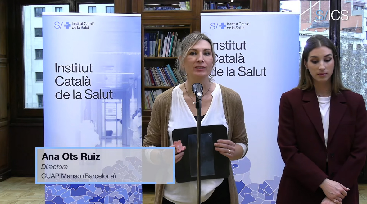 "De cara al futur, per tenir més capacitat de liderar i donar resposta des de l'atenció primària, hem de fomentar les competències de tots els perfils professionals, perquè s'ha demostrat que amb flexibilitat i en equip se treballa millor": Ana Ots, infermera del #CUAPManso