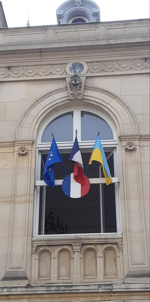 ReigadaGabriela's tweet photo. Notre ville se mobilise pour aider l'Ukraine. Merci à tous ceux qui ont déjà répondu à l'appel de notre Maire et continuent d'aider, ainsi qu'à tous nos agents mobilisés pour organiser la logistique.
@fontenay92 @laurent_vastel 
#FAR92 https://t.co/4HvKPQNucU