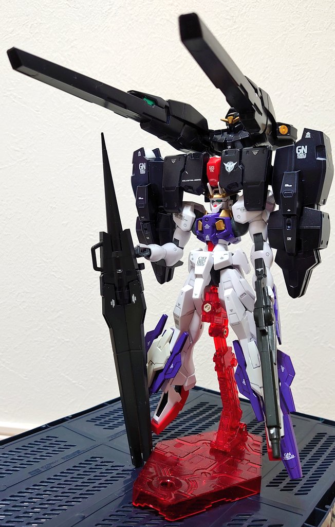 ガンプラ HG クアンタ ラファエル 最終決戦仕様 トランザム 塗装 CB-002 ラファエルガンダム(最終決戦仕様) ELSの地球接近を前にティ